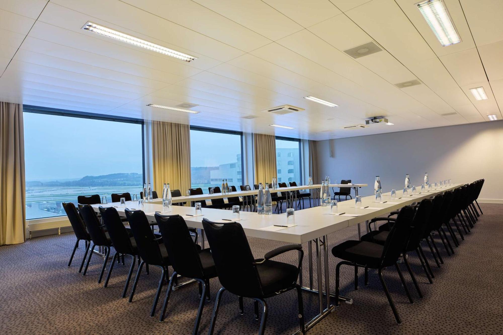 Radisson Blu Hotel Zurich Airport Kloten Esterno foto